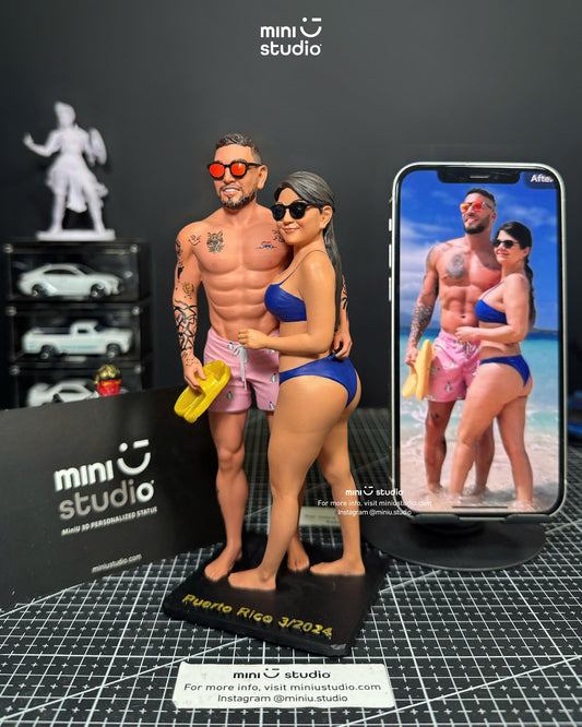 Couple with same outfit as photo